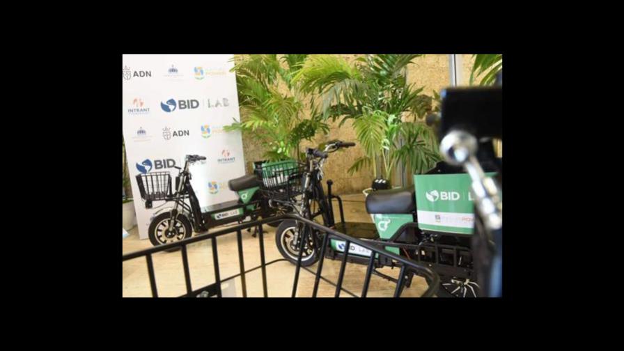 Colmados del Distrito Nacional utilizan motocicletas eléctricas como delivery para reducir contaminación Colmados del Distrito Nacional utilizan motocicletas eléctricas como delivery para reducir contaminación