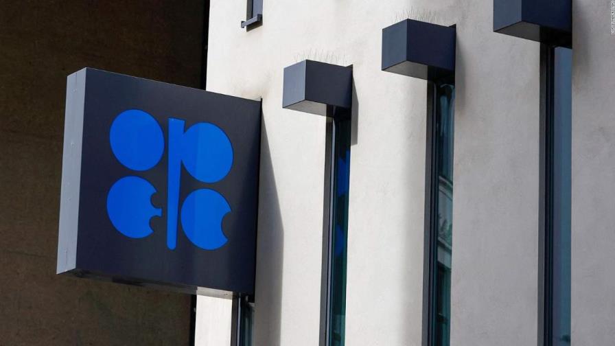 El precio del barril de la OPEP sube un 2.75 %, hasta 92.76 dólares