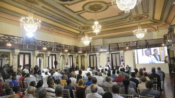 Gobierno dispuso de 5,490 millones de pesos para productores afectados por el huracán Fiona