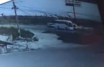 VIDEO | Momento del accidente en Bávaro que dejó dos turistas muertos y varios heridos