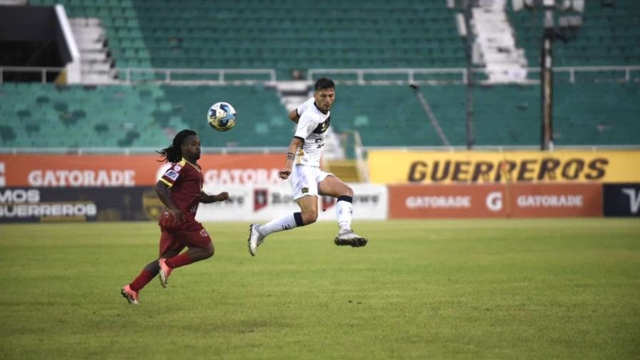 Cibao FC y Club Atlético Pantoja inician este sábado la lucha por el título