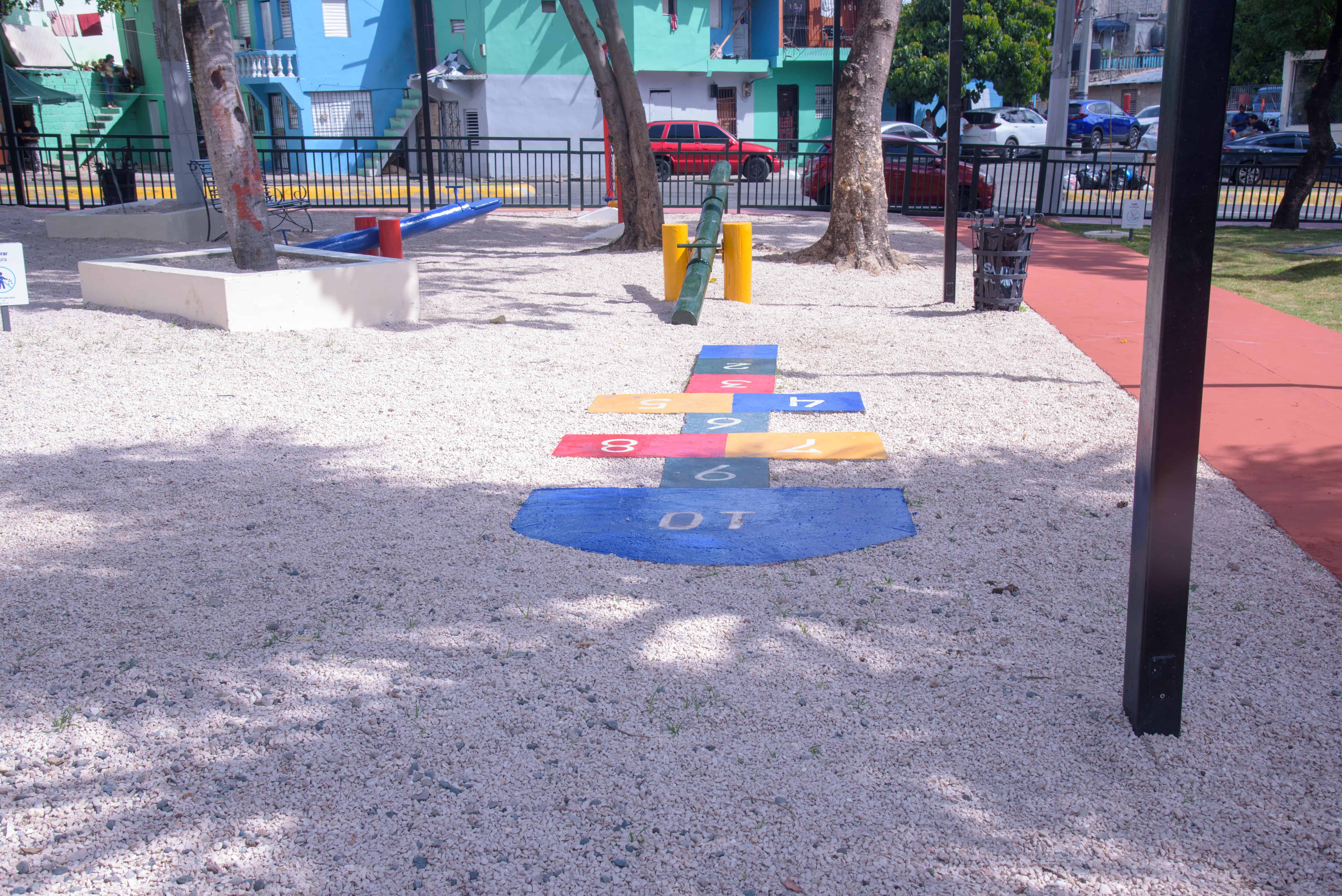 Hay espacios para niños y adultos