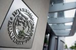 El FMI aprueba un nuevo crédito de 1,300 millones de dólares para Ucrania El FMI aprueba un nuevo crédito de 1,300 millones de dólares para Ucrania