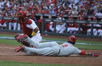 Jean Segura motoriza la ofensiva de Filadelfia en la victoria