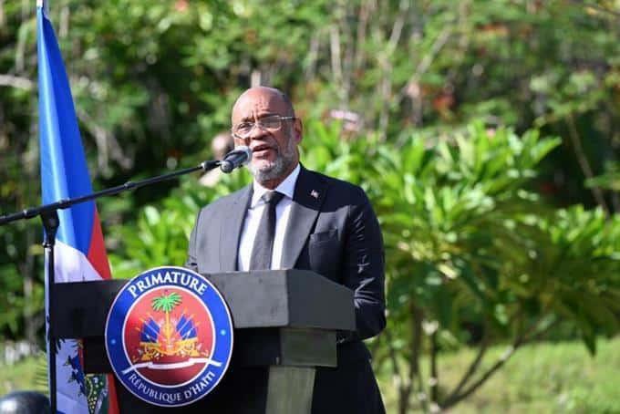 Primer ministro de Haití aprueba examen para validar su pedido de ayuda