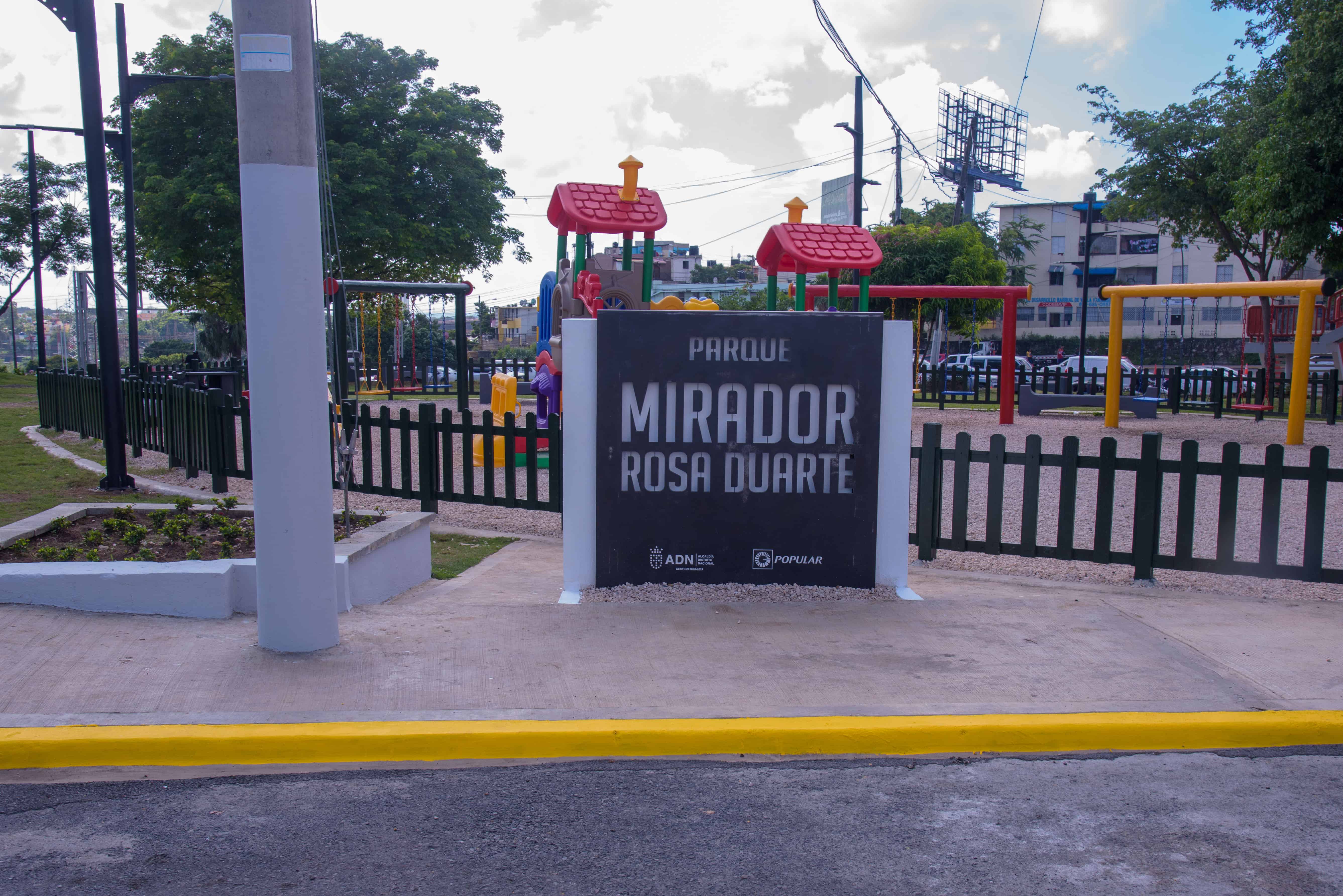 En los lugares de peligro de transito, se instalan verjas para proteger a los niños