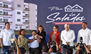 Gobierno entrega segunda etapa complejo Mi Vivienda Los Salados, en Santiago