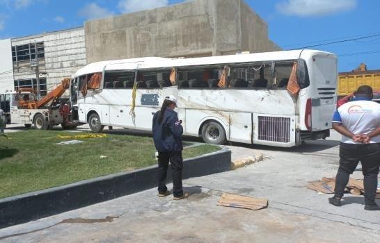 Audiencia contra chófer de autobús accidentado en Bávaro fue aplazada