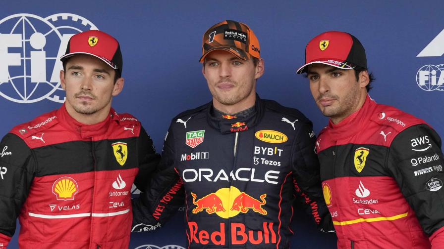 Verstappen logra la pole en Japón y roza un nuevo campeonato