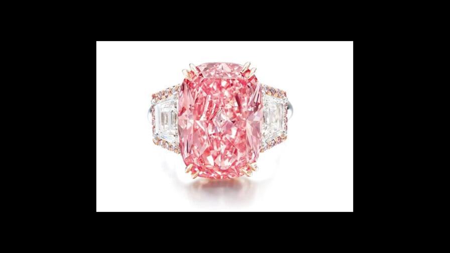 Diamante rosa alcanza récord de 49,9 millones de dólares en subasta en Hong Kong Diamante rosa alcanza récord de 49,9 millones de dólares en subasta en Hong Kong