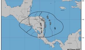 Julia se convertirá en huracán esta noche a su paso por archipiélago colombiano