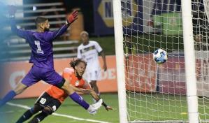 Cibao FC dio primero a Pantoja en la final de la Liga Dominicana de Fútbol