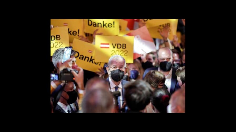 El presidente de Austria, Van der Bellen, se encamina a victoria electoral