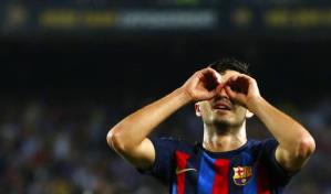 Barcelona sufre para someter a Celta y sigue líder