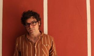 Miqui Otero: el primer día que entré a un colmado… no entendía; había gente bailando, pero vendían pasta de dientes