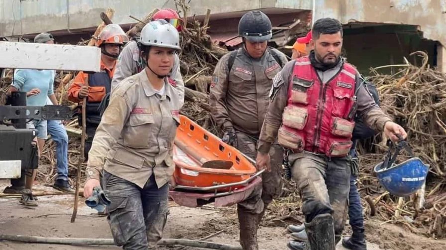 Ascienden a 37 los muertos en la riada de Las Tejerías en Venezuela Ascienden a 37 los muertos en la riada de Las Tejerías en Venezuela