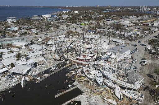 Florida busca recuperarse de los azotes del huracán Ian