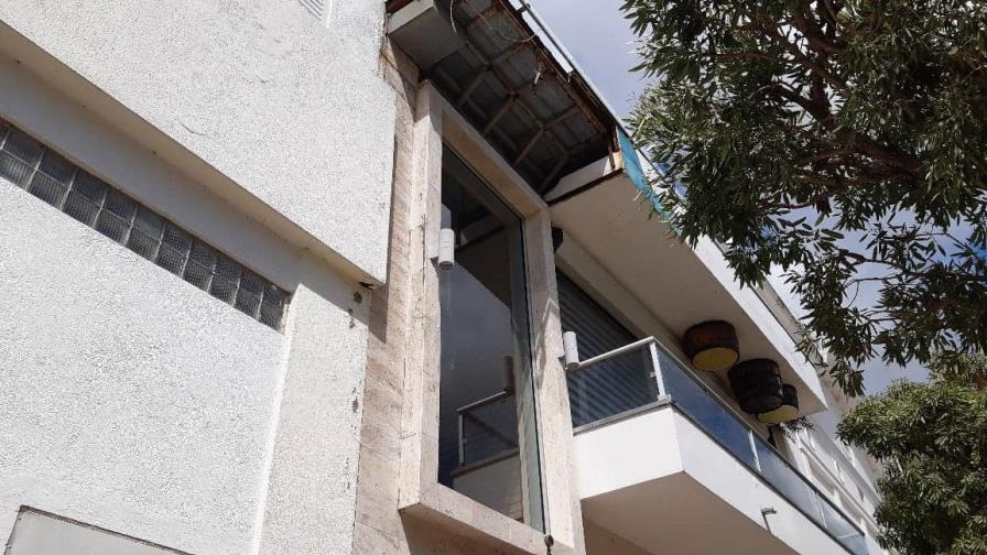 ADN insta a La Casa del Ron a restituir techo que se desplomó y cayó encima a dos mujeres ADN insta a La Casa del Ron a restituir techo que se desplomó y cayó encima a dos mujeres