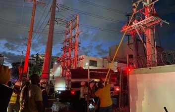 Sofocan incendio de subestación eléctrica de Edeeste en Gascue