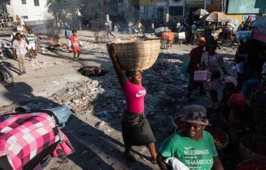 EEUU promete ayuda a Haití y sanciones para los que fomenten la violencia