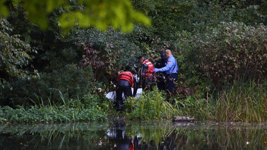 Encuentra a un anciano muerto en lago del Central Park de NY