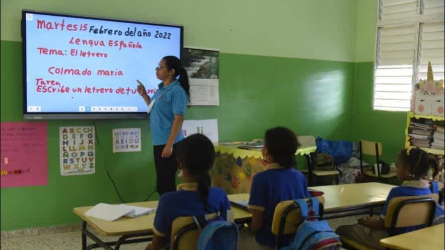 Consultas a estudiantes sobre la escuela, nuevo paso hacia Plan Decenal Educativo