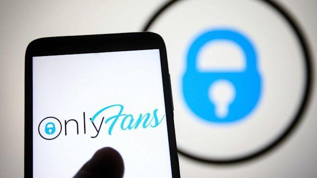 Singapur manda por primera vez a prisión a creador de contenido de OnlyFans