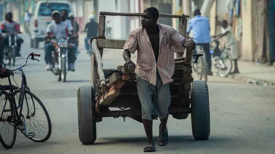 Una semana después EEUU dice que todavía está evaluando de la solicitud de ayuda de Haití