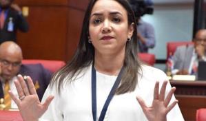 Faride Raful califica de abuso cl&iacute;nicas soliciten pago adelantado y retengan cad&aacute;veres