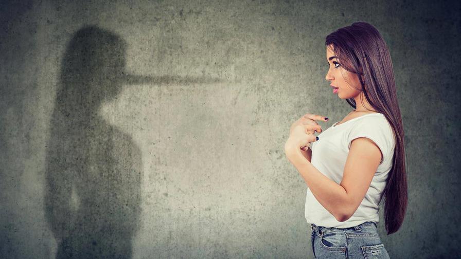 Así puedes detectar una mentira, según los expertos