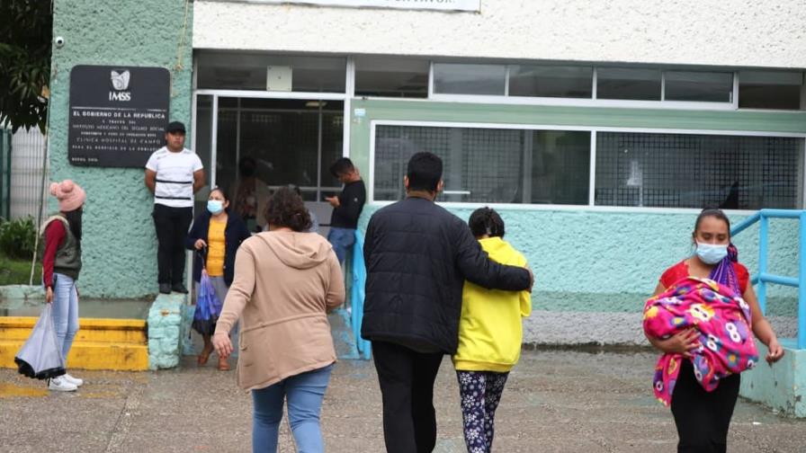 Padres denuncian intoxicación con cocaína de sus hijos ante fiscalía en sureste de México