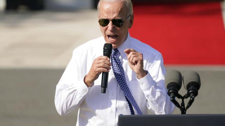 Biden dice basta tras el tiroteo perpetrado por un joven de 15 años