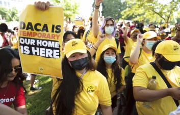 Programa DACA está nuevamente en manos del juez que lo ilegalizó