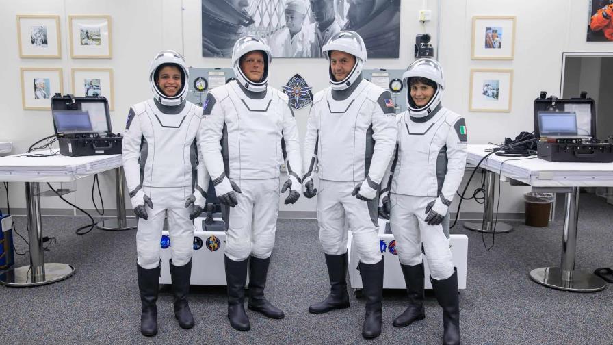 La Crew-4 inicia su regreso tras una misión de seis meses en la EEI