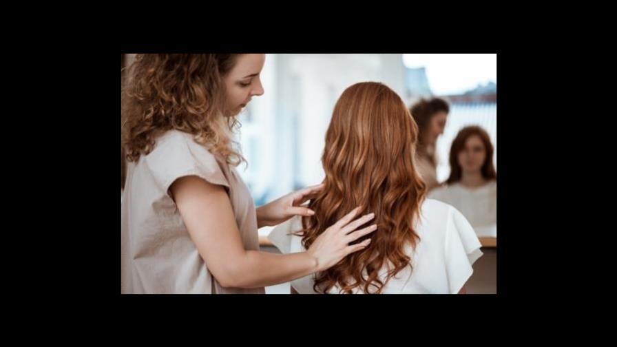 Cinco atropellos que cometes en contra de la salud de tu cabello