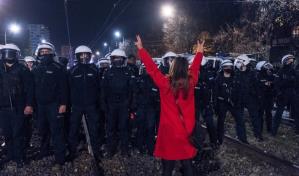 Activistas polacas por el derecho al aborto denuncian persecución judicial