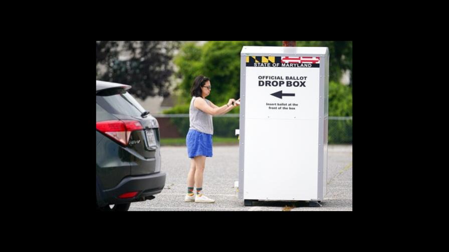 ¿Cómo se verifican los votos por correo y en ausencia en EEUU?