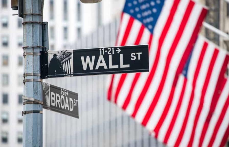 Banca de EE.UU. anuncia trimestre de pérdidas por desaceleración económica