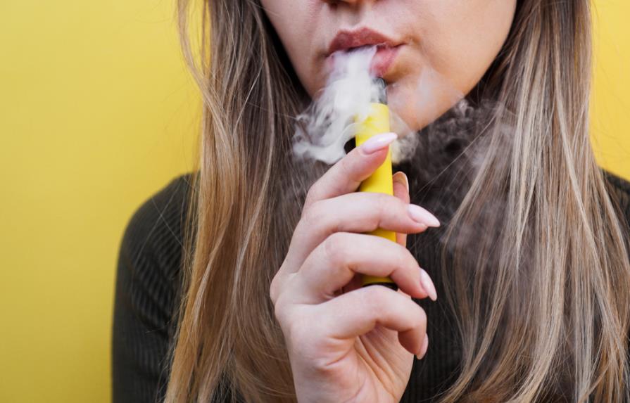 Cigarrillos electrónicos: cada vez más adolescentes lo consumen