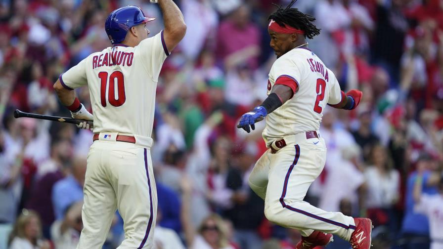 VIDEO | Los Filis vencen a los Bravos y están en la Serie de Campeonato