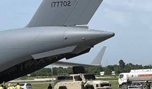 Llegan a Hait&iacute; veh&iacute;culos blindados desde Canad&aacute; para combatir bandas