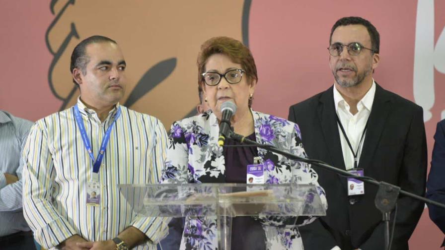 Abel Martínez se va arriba en consulta del PLD con 57.50 % de votos