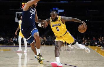 La dimensión desconocida: los Lakers encaran un año lleno de interrogantes