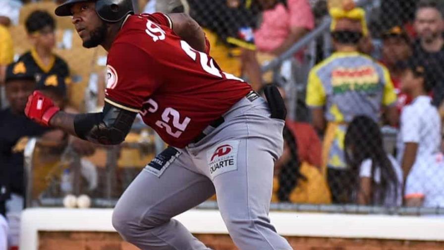 Los Gigantes aplastan a las Águilas a ritmo de 17 imparables