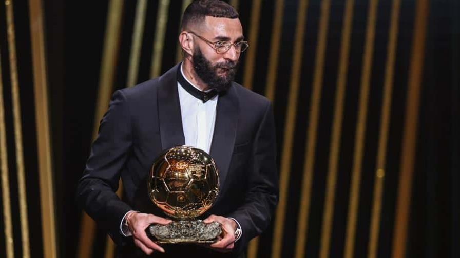 Benzema pone la corona a su reinado con el Balón de Oro