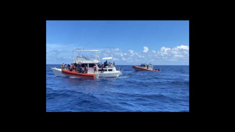 Más de 75 migrantes desembarcaron en los Cayos de Florida este jueves Más de 75 migrantes desembarcaron en los Cayos de Florida este jueves