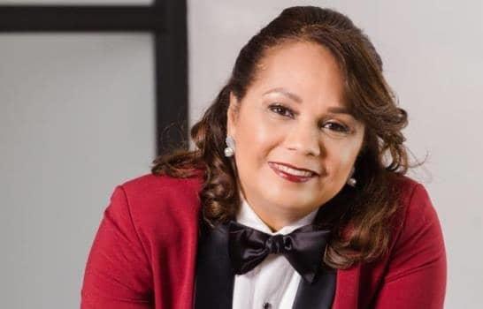Janina Rosado, músico dominicana con 9 Latin Grammy, reconocida entre “Leading Ladies”