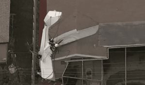 Mueren los ocupantes de una avioneta al estrellarse contra una casa en Florida