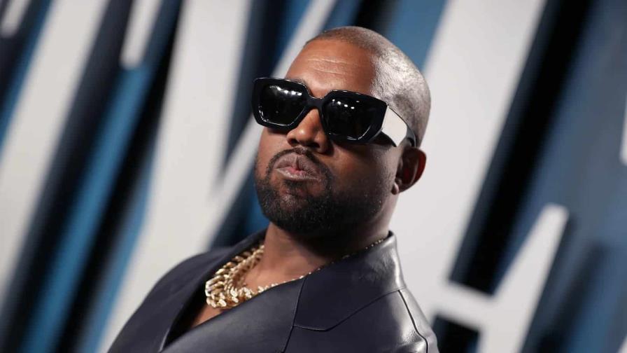 El rapero Kanye West quiere comprar la red social Parler El rapero Kanye West quiere comprar la red social Parler
