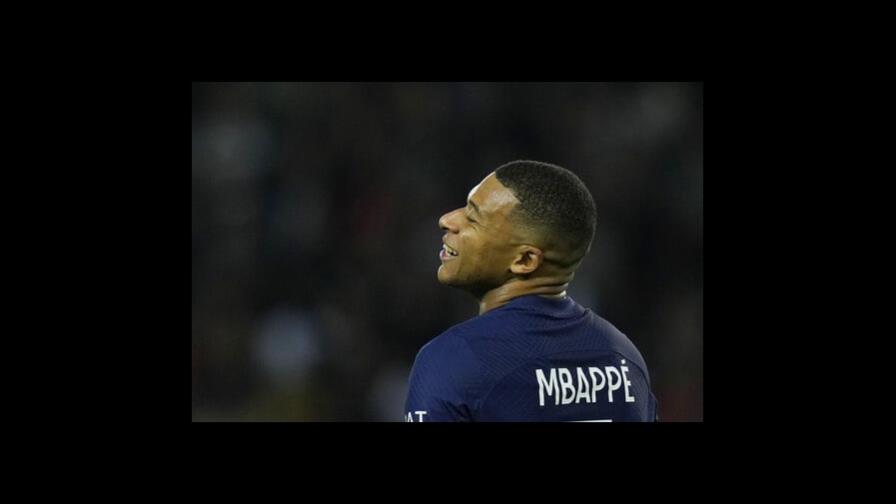 Mbappé desmiente querer irse del PSG en la ventana de enero Mbappé desmiente querer irse del PSG en la ventana de enero